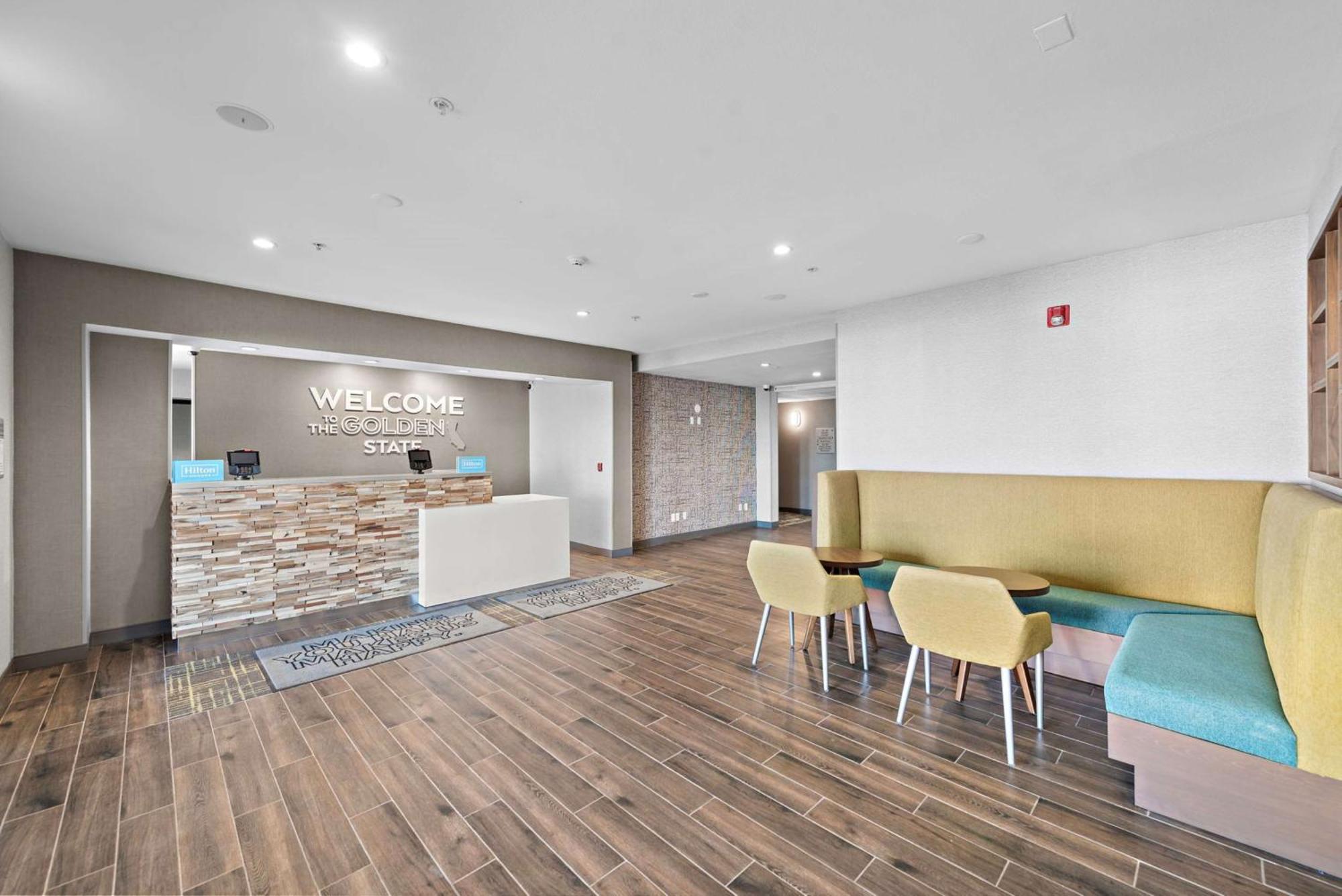 Hampton Inn By Hilton Calexico Exteriör bild