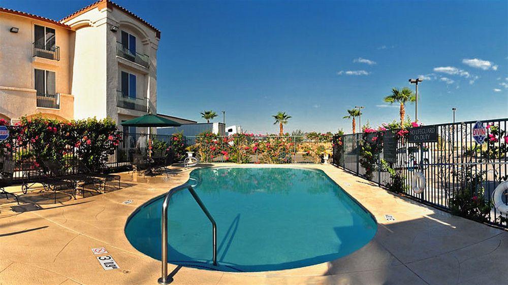 Hampton Inn By Hilton Calexico Exteriör bild
