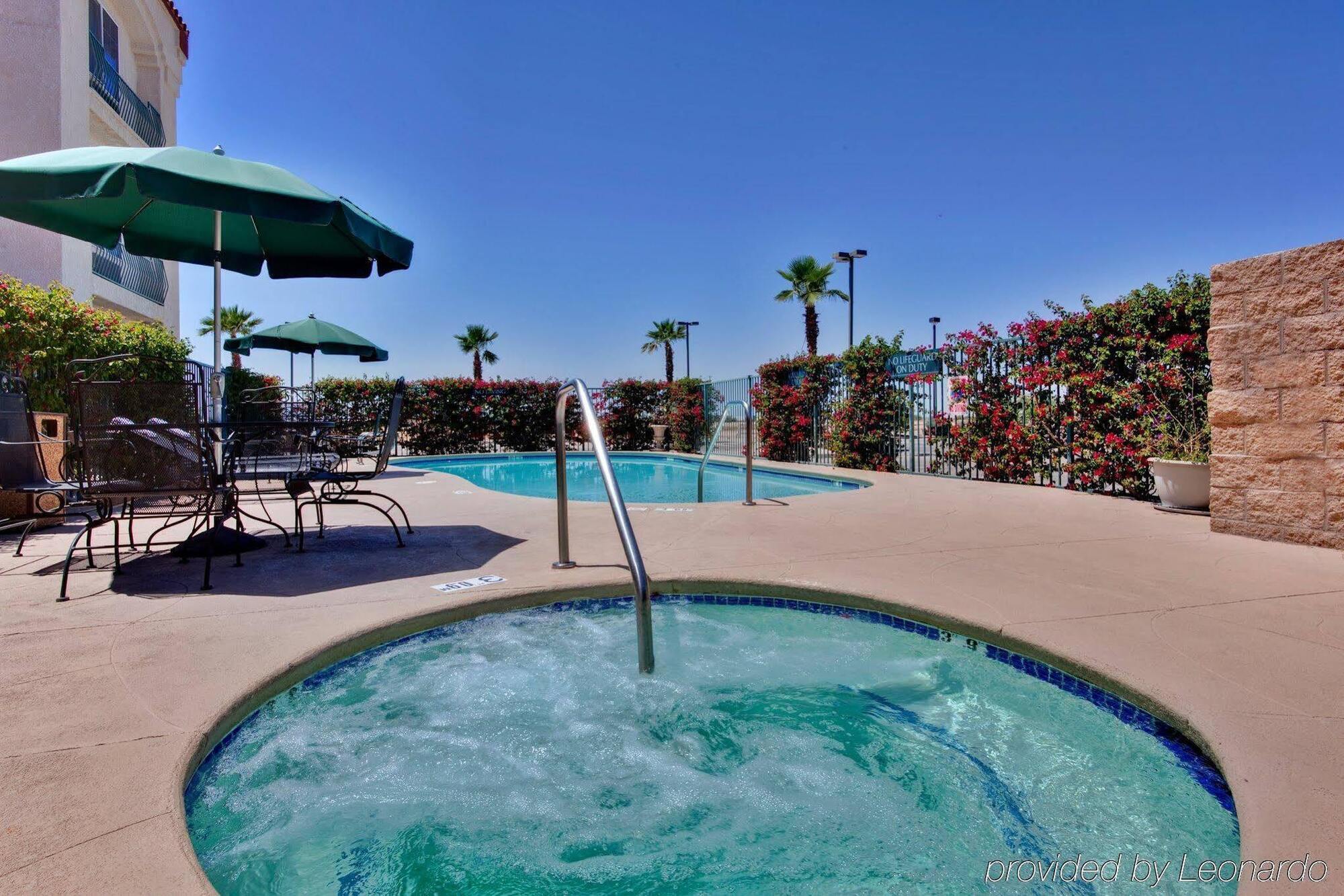 Hampton Inn By Hilton Calexico Exteriör bild