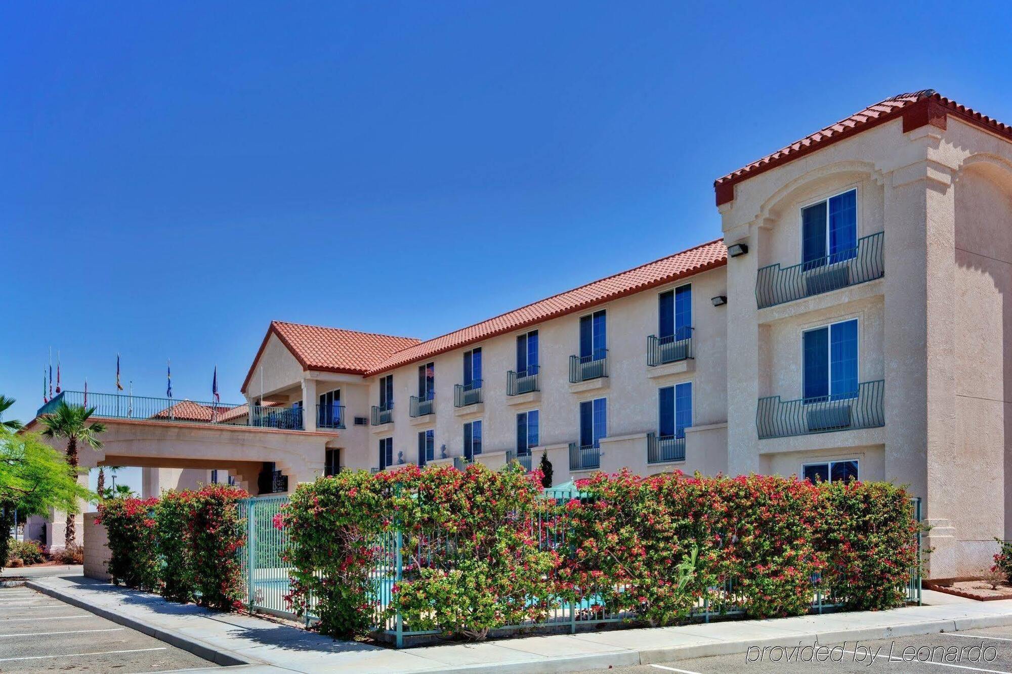 Hampton Inn By Hilton Calexico Exteriör bild